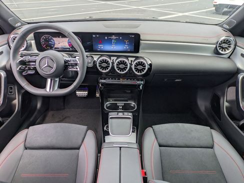 New 2026 Mercedes-Benz CLA 250 4MATIC image 31