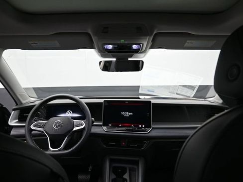 New 2026 Volkswagen Tiguan SE AWD/4WD image 10