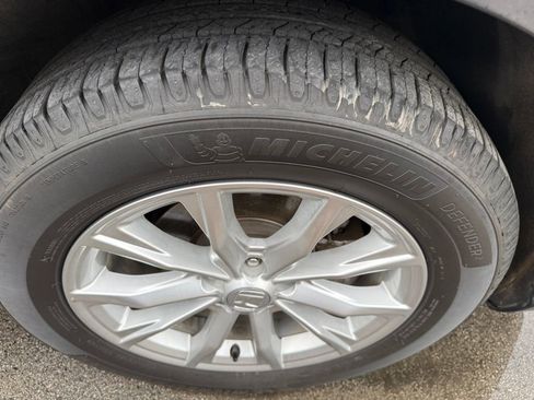 Used 2023 Honda CR-V EX-L image 11