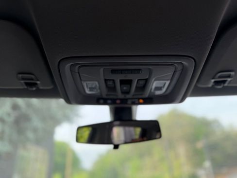 Used 2020 GMC Sierra 1500 Elevation image 49