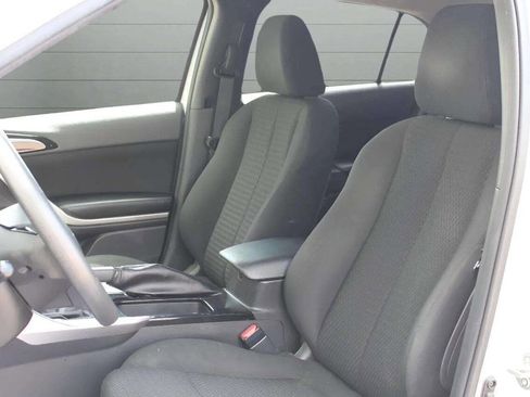 Used 2022 Mitsubishi Eclipse Cross ES image 13