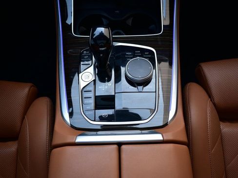 Used 2023 BMW X5 xDrive40i image 37