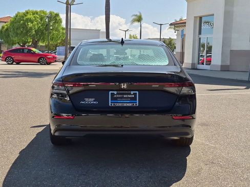 New 2026 Honda Accord SE image 10