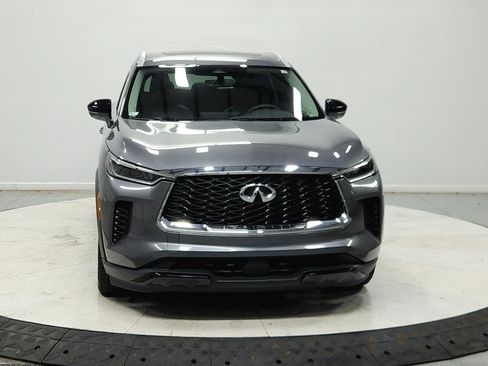 Used 2023 INFINITI QX60 Luxe w/ Performance Audio Package FWD image 3