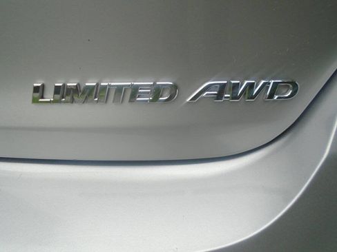 Used 2012 Toyota Venza Limited w/ Tow Pkg AWD/4WD image 35