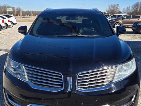 Used 2017 Lincoln MKX Reserve image 15
