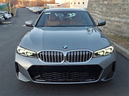 New 2026 BMW 330i xDrive Sedan w/ M Sport Package image 2