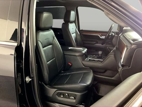 Used 2022 GMC Sierra 1500 Denali w/ Denali Reserve Package RWD image 9