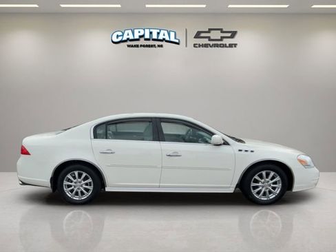 Used 2011 Buick Lucerne CXL image 6