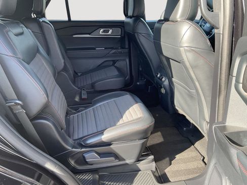 Used 2025 Ford Explorer ST-Line AWD/4WD image 10