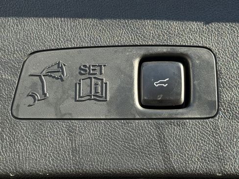 Certified 2023 Lincoln Corsair FWD image 11