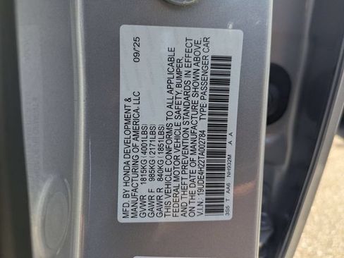 Certified 2026 Acura Integra FWD image 30