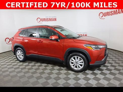 Used 2024 Toyota Corolla Cross LE image 17