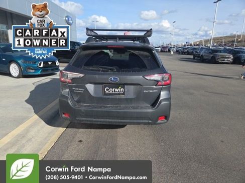 Used 2024 Subaru Outback Premium image 6