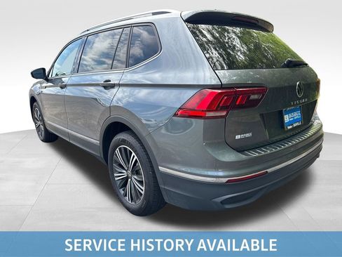 Used 2024 Volkswagen Tiguan SE FWD image 4