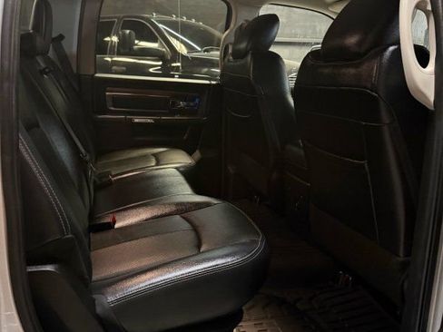 Used 2018 RAM 2500 Laramie AWD/4WD image 12