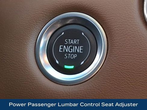 Used 2024 GMC Canyon AT4 w/ AT4 Premium Package image 31