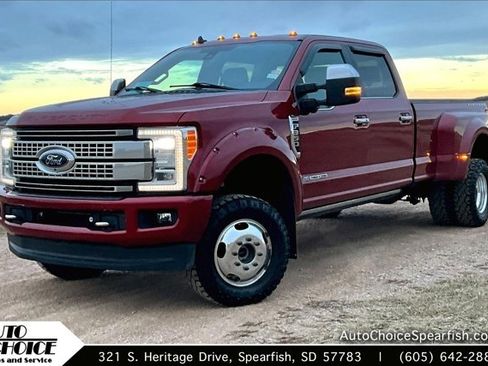Used 2019 Ford F350 Platinum image 1