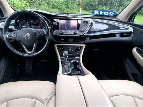 Used 2018 Buick Envision Essence AWD/4WD image 16