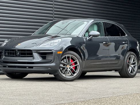 Certified 2023 Porsche Macan S AWD/4WD image 1