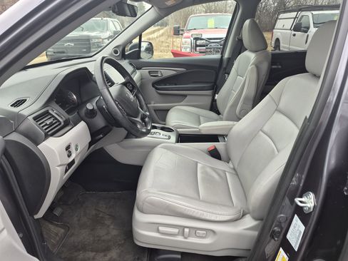 Used 2021 Honda Pilot EX-L image 9