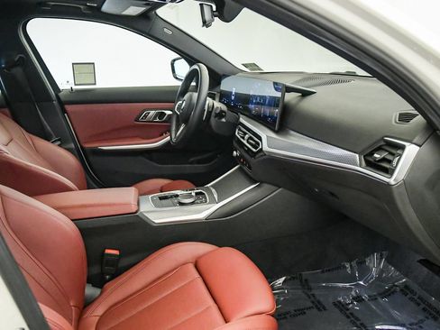 Used 2023 BMW 330i Sedan w/ M Sport Package RWD image 16
