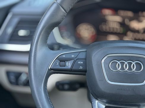 Used 2019 Audi Q5 Prestige w/ Prestige Package image 45