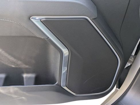 New 2026 GMC Sierra 1500 SLE image 13