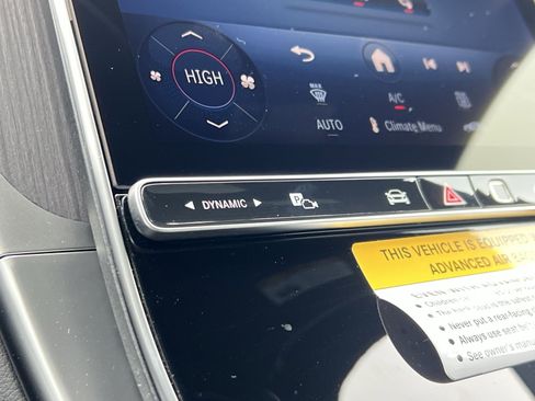 New 2026 Mercedes-Benz GLC 300 4MATIC image 32