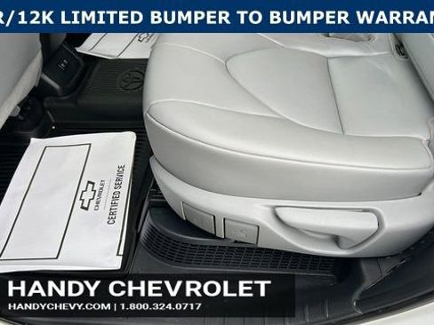 Used 2021 Toyota Highlander XLE image 44