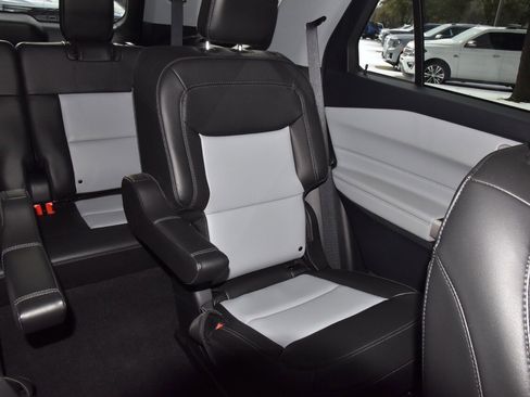 Certified 2023 Ford Explorer XLT w/ Equipment Group 202A image 22