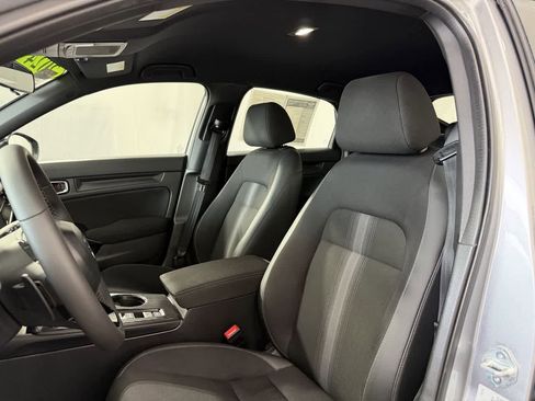 Used 2024 Honda Civic Sport image 10