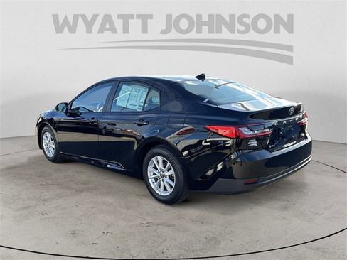 Certified 2025 Toyota Camry LE image 3