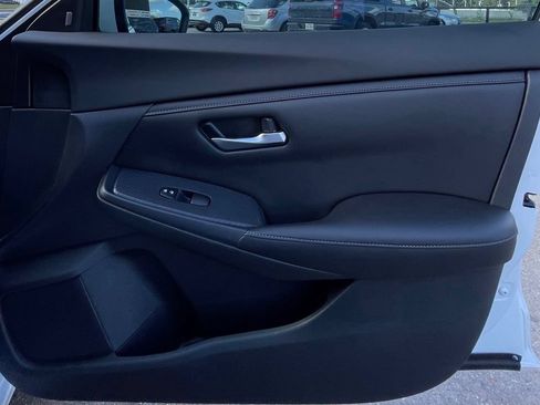 Used 2020 Nissan Sentra SV FWD image 30