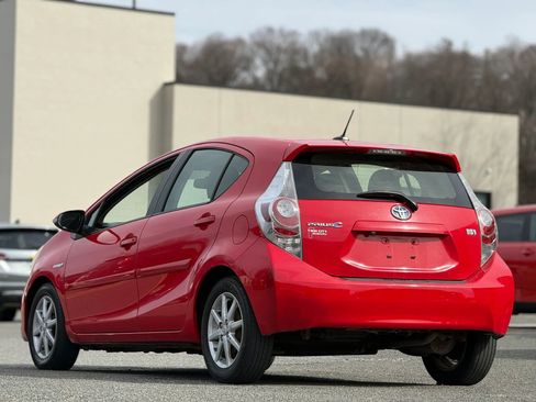 Used 2012 Toyota Prius C Three image 6