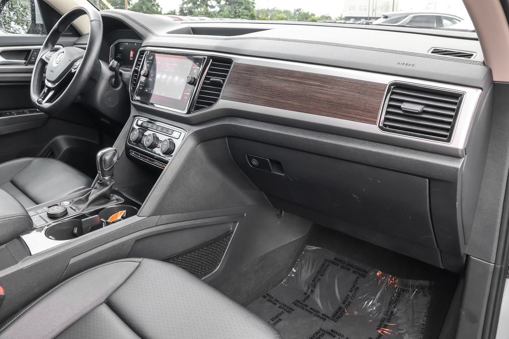 Used 2019 Volkswagen Atlas SEL AWD/4WD image 38