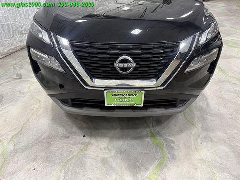 Used 2023 Nissan Rogue SV AWD/4WD image 18