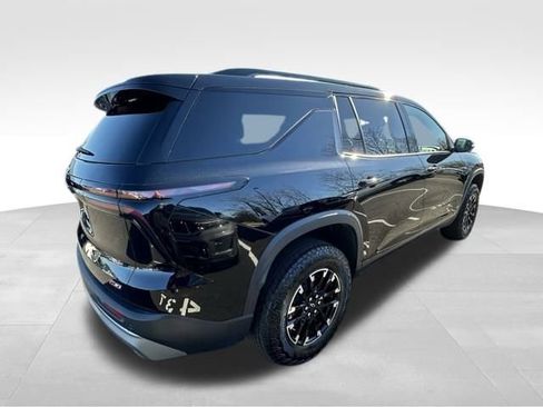 Used 2025 Chevrolet Traverse Z71 w/ Driver Confidence Package image 7