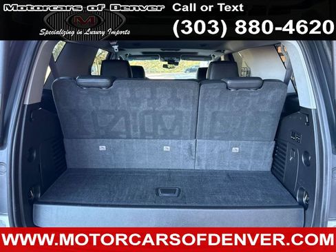 Used 2017 Cadillac Escalade Luxury image 12