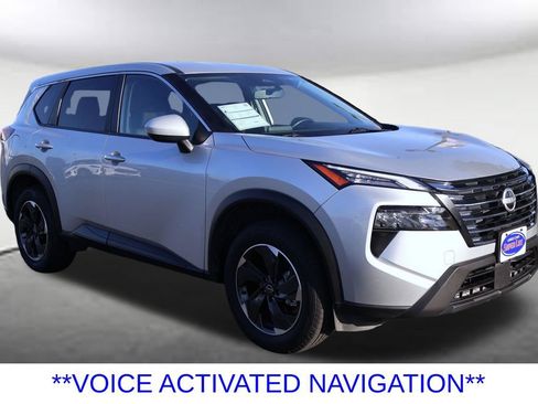 Used 2025 Nissan Rogue SV FWD image 9