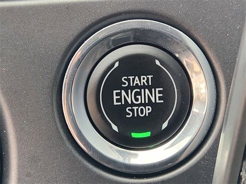 Used 2024 Chevrolet Blazer LT w/ Convenience Package image 20