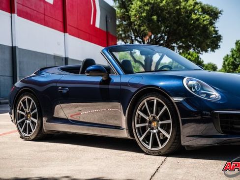 Used 2018 Porsche 911 Carrera RWD image 42