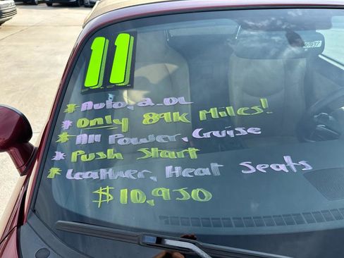 Used 2011 MAZDA MX-5 Miata Grand Touring w/ Premium Pkg image 2