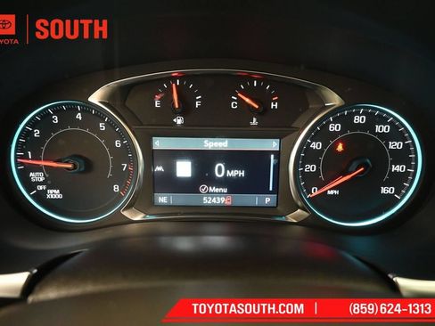 Used 2023 Chevrolet Traverse LT w/ LT Premium Package AWD/4WD image 12