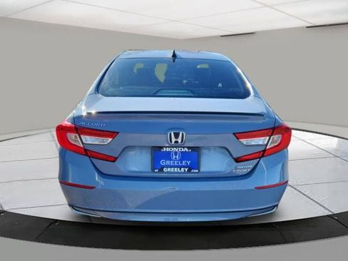 Used 2022 Honda Accord Sport image 4