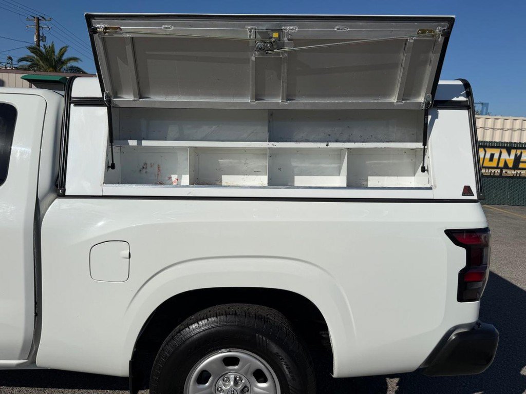 Used 2022 Nissan Frontier S RWD image 37