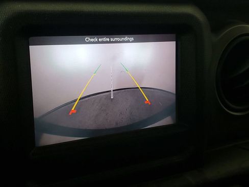 Used 2021 Jeep Wrangler Unlimited Sport image 19