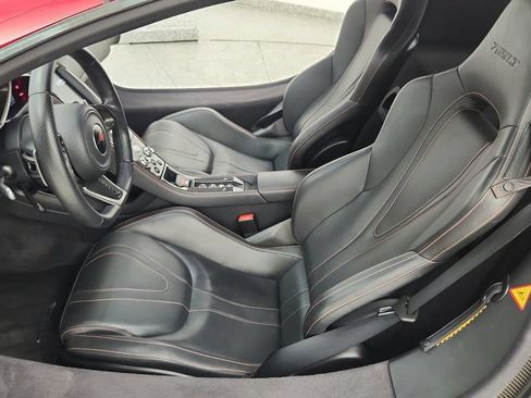 Used 2012 McLaren MP4-12C Coupe RWD image 36