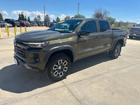 Certified 2024 Chevrolet Colorado Z71 w/ Z71 Convenience Package 2 AWD/4WD image 29