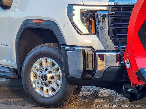 New 2026 GMC Sierra 2500 Pro w/ Convenience Package image 3